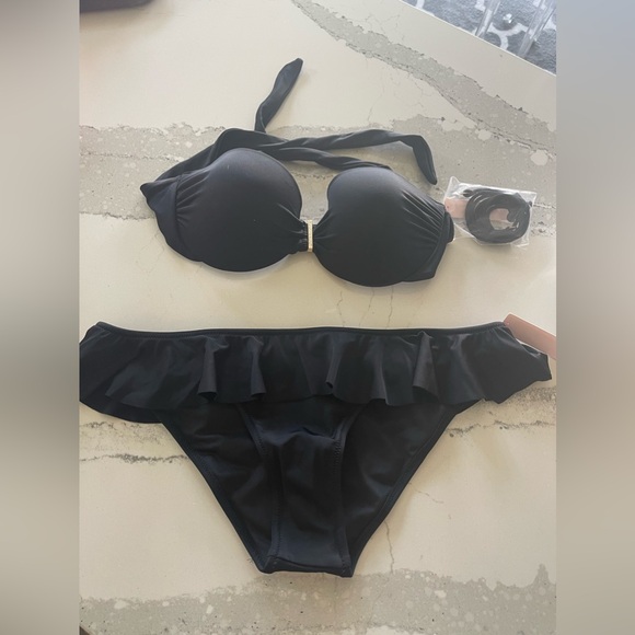 Victorias secret bikini - Picture 1 of 8